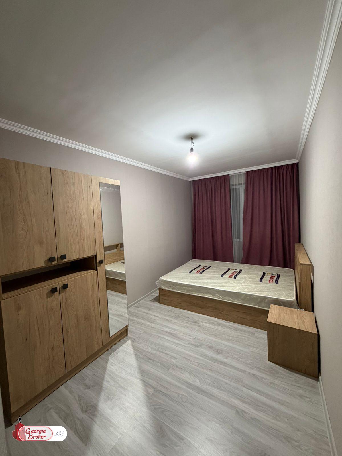 nearly repaired 3-room apartment for sale